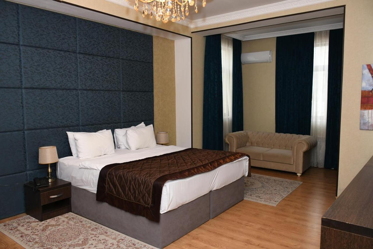 Square Baku Hotel エクステリア 写真