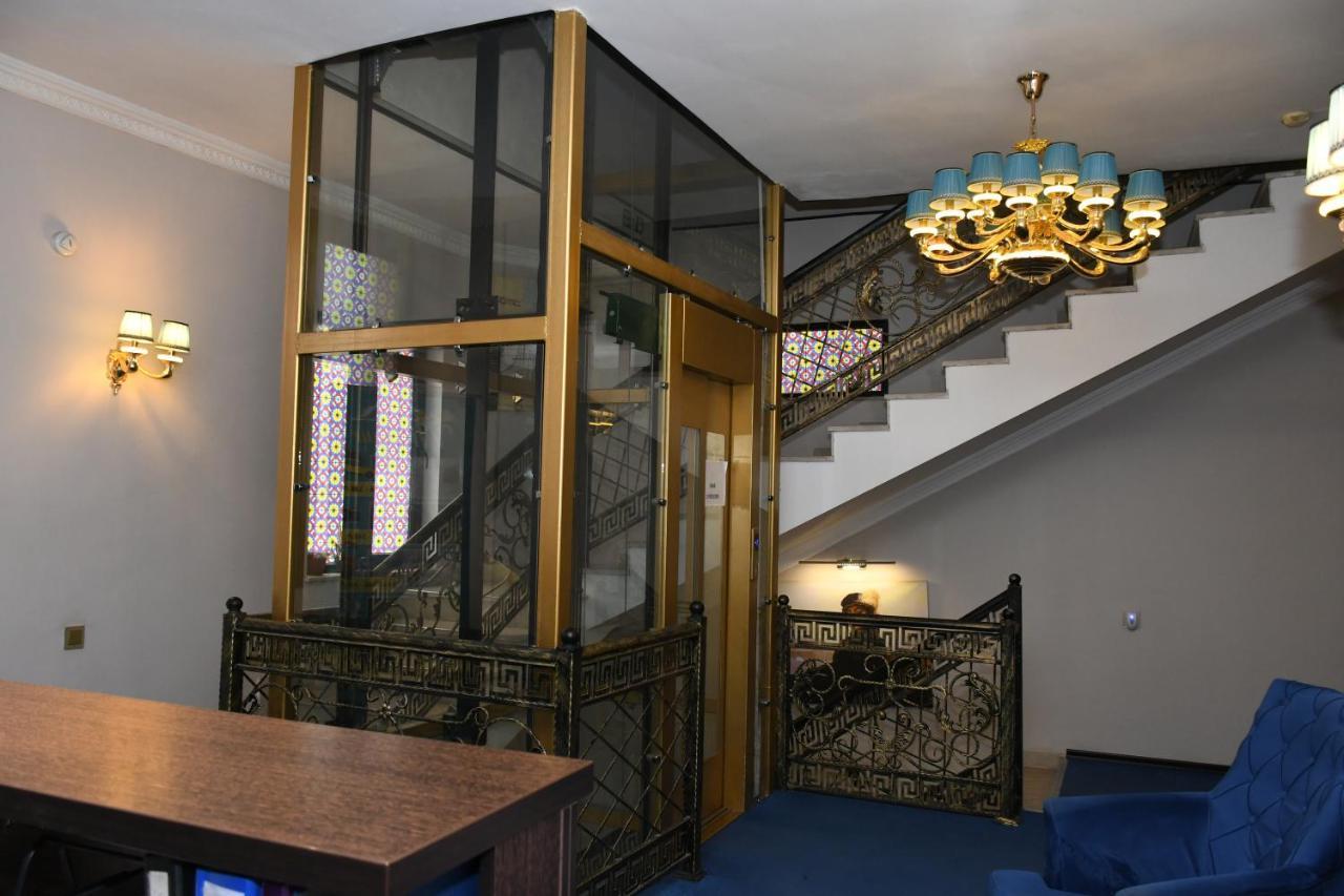 Square Baku Hotel エクステリア 写真