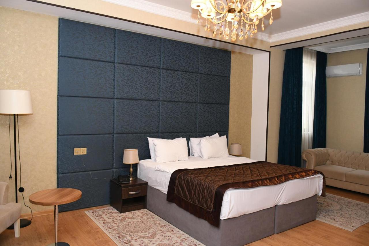 Square Baku Hotel エクステリア 写真