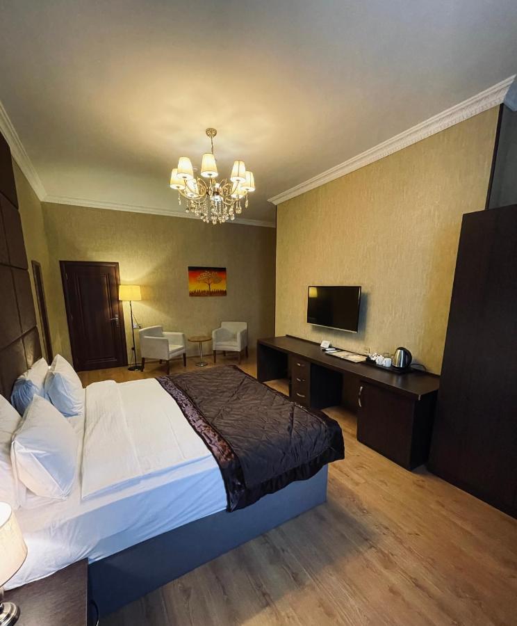 Square Baku Hotel エクステリア 写真
