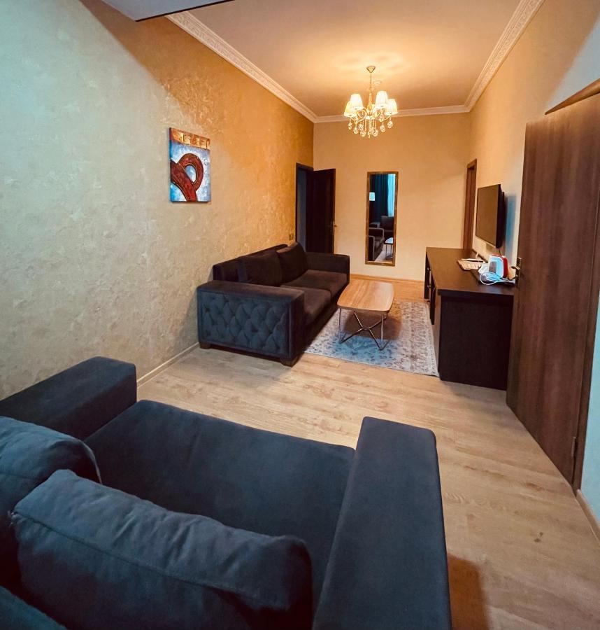 Square Baku Hotel エクステリア 写真